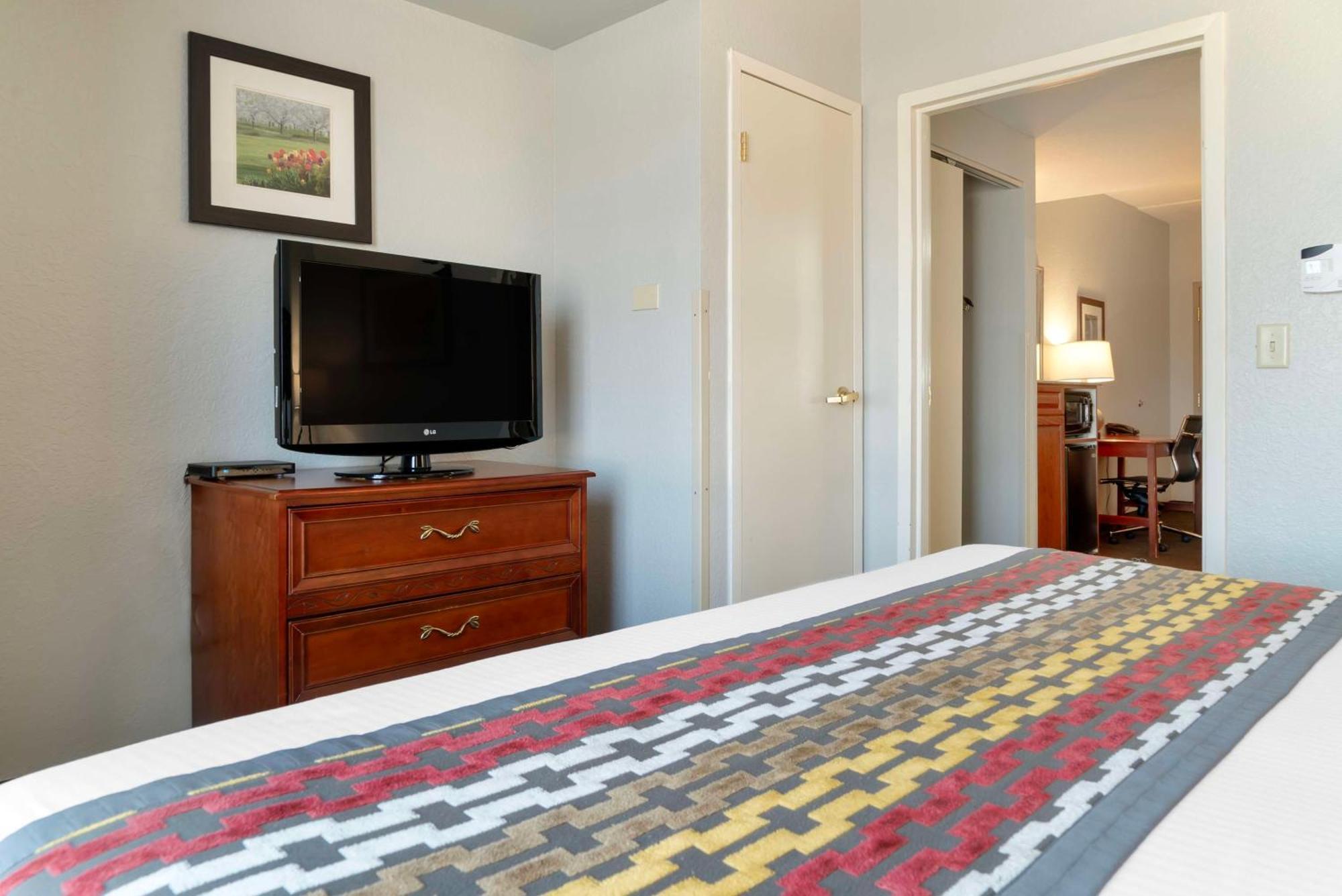 Best Western Executive Inn & Suites Wyoming Exterior foto